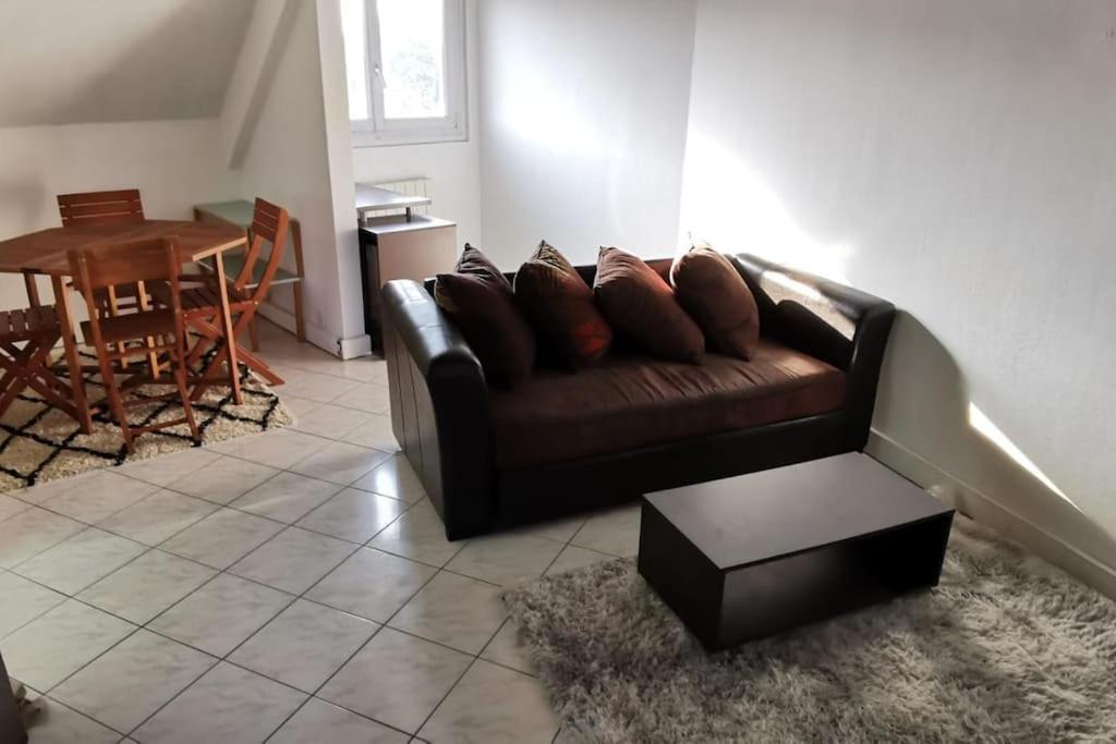 F2 35-44M2 9 Mins Voiture Chateau 4Pers 1Ch+Sejour Le Chesnay  Ngoại thất bức ảnh